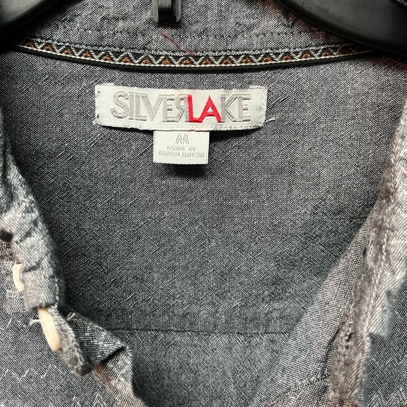 Silverlake Men's Gray Short Sleeve Shirt. - Picture 3 of 5